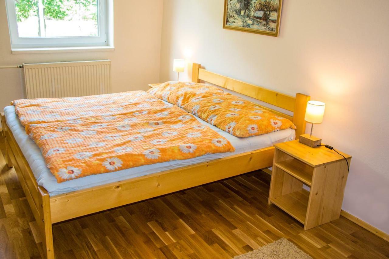 Ubytovanie U Jozefa Červený Kláštor Bagian luar foto